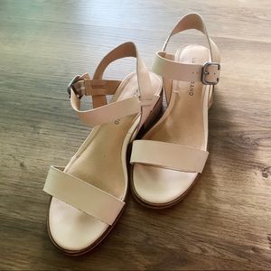 Lucky Brand Sandals
